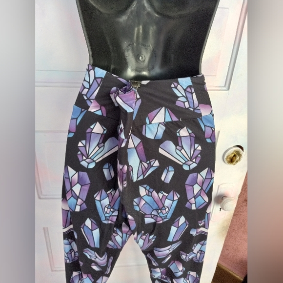 Euc crystal gem witchy leggings! near vintage , stretchy,  sz L - Picture 4 of 5